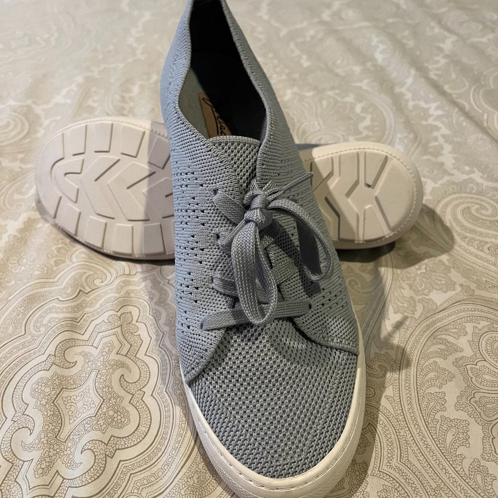 Zodiac Penny grey Womens Knit Comfort Insole Lace Up Flats - Women's Size 9